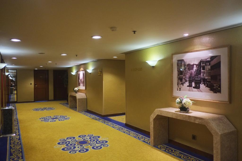 The Kimberley Hotel Hong Kong Exterior photo