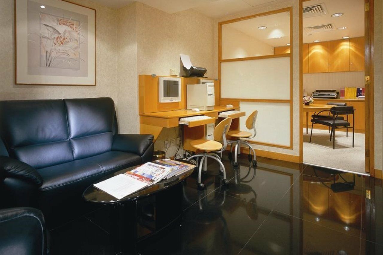 The Kimberley Hotel Hong Kong Exterior photo